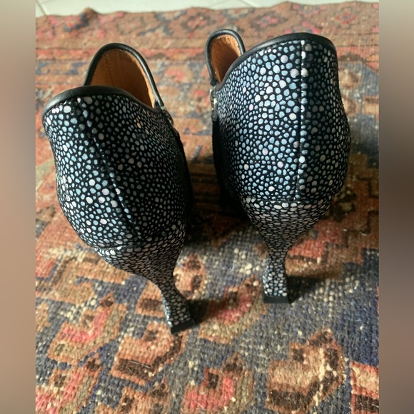 Fluevog sz 8 heels - Picture 4 of 5